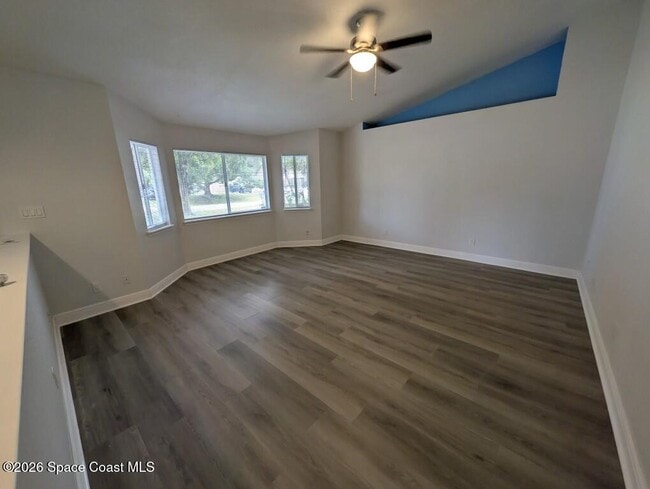 Photo - 5110 Mayflower St