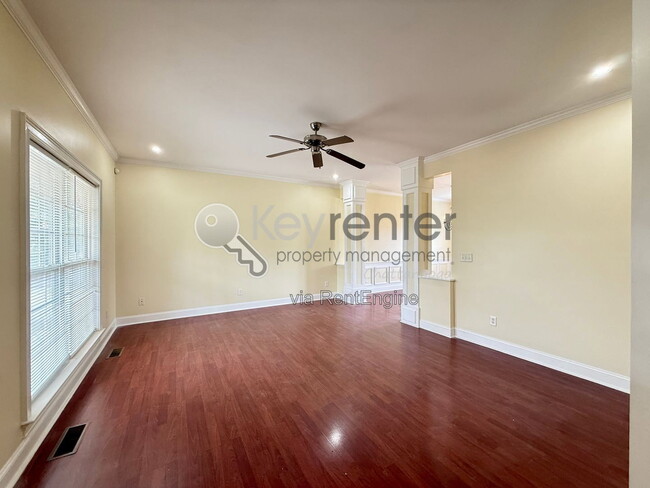 Photo - 7005 Tyner Rd