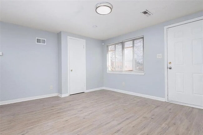 Living Room - 724 N Noland Rd Unit 724 A