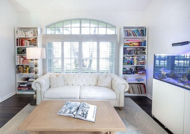 Photo - 18157 SE Fairview Cir