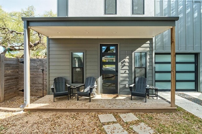 Photo - 1183 Oak Grove Ave