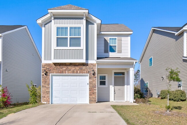 Building Photo - 416 Sandfarm Trail