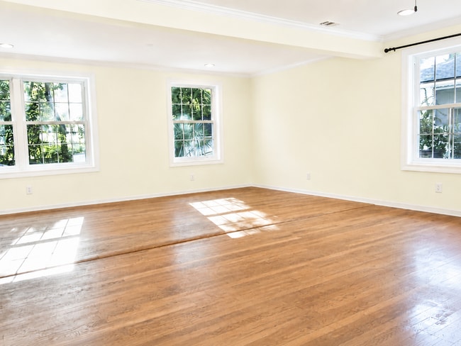Photo - 1554 Geraldine Dr