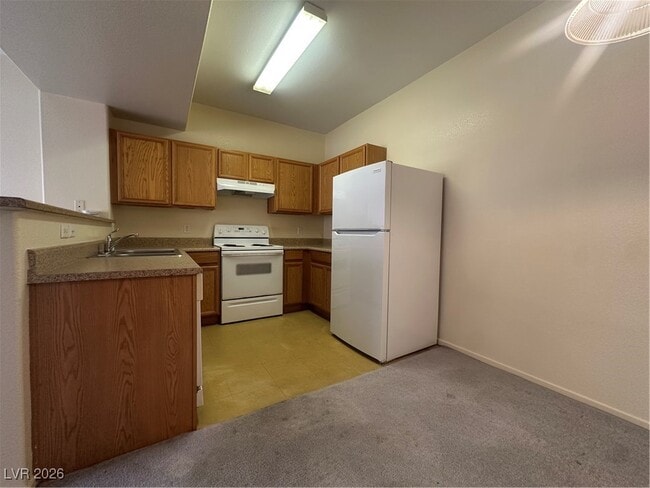 Photo - 2011 Sue Ct Unit 105