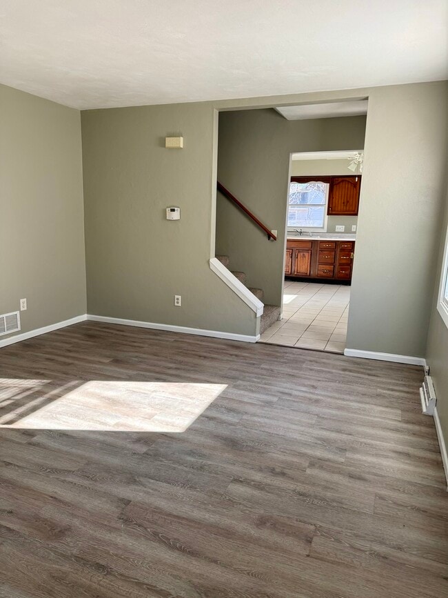 Photo - 3513 W 31st St