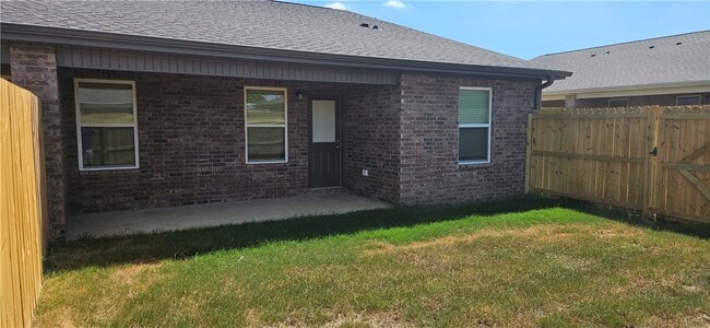 Photo - 618 NW 68th Ave