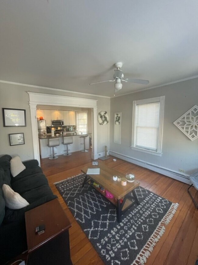 Photo - 624 Smith St Unit 624 Smith #3