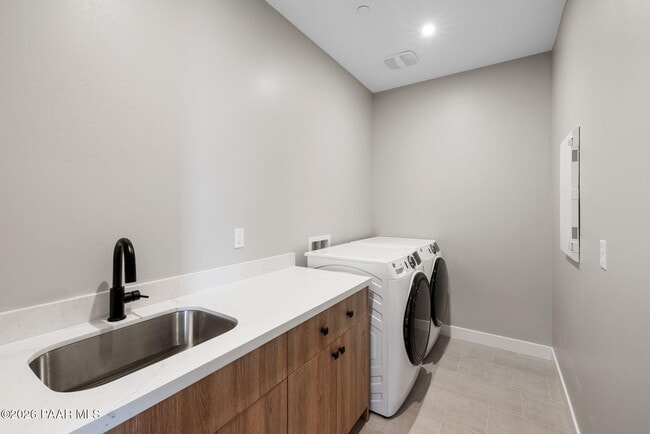 Photo - 1338 Rockwood Dr