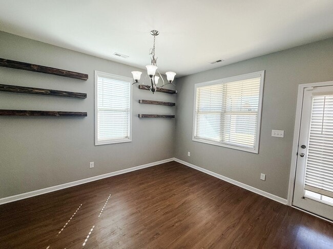 Photo - 268 Chatfield Dr.