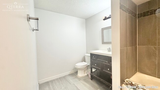 Photo - 11 Saddlewood Dr