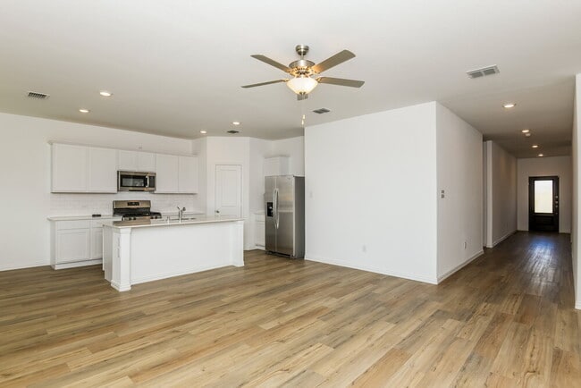 Photo - 14785 Mainstay Way