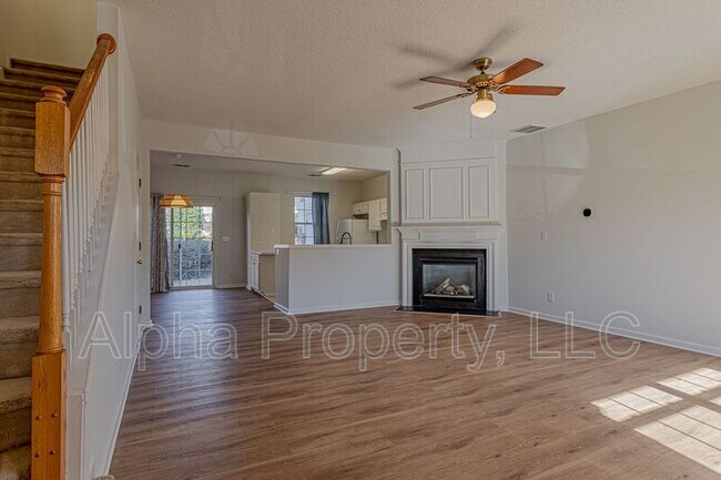 Photo - 119 Waterford Park Dr