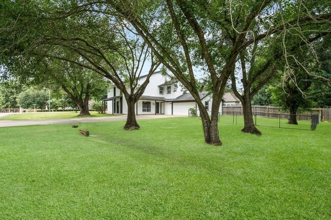 Photo - 9645 Twin Shores Dr