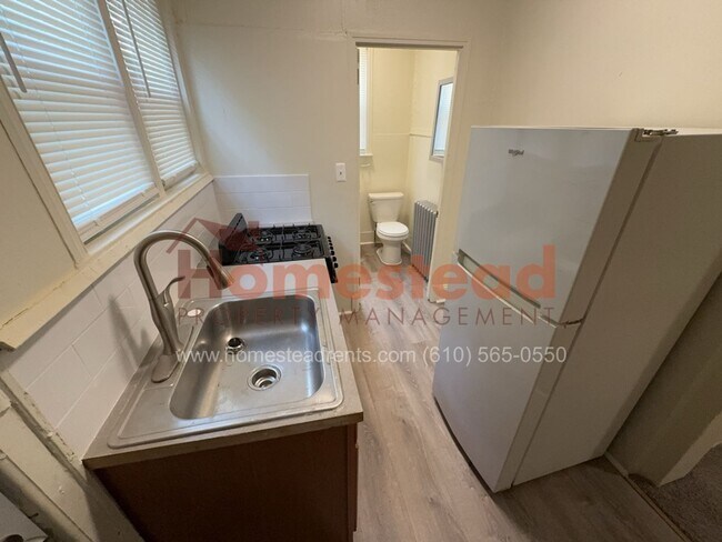 Photo - 509 MacDade Blvd Unidad 1st Floor