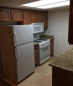 Photo - 1417 Calle Mirador