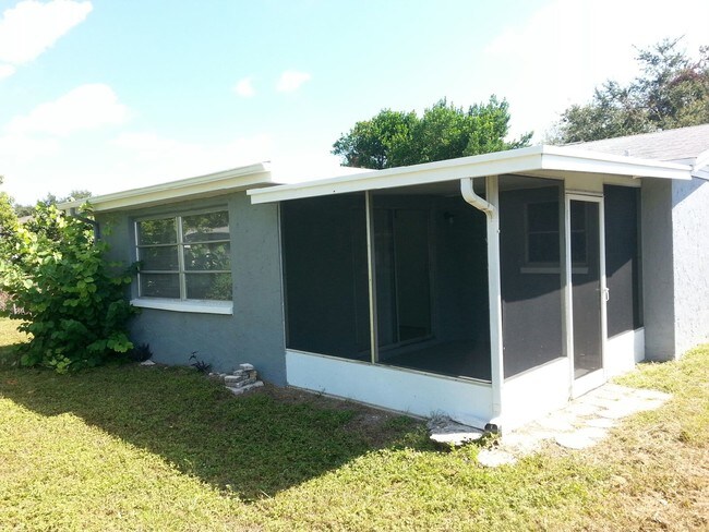 Photo - 9231 St Regis Ln