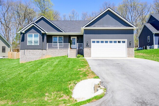 299 Hampton Rd