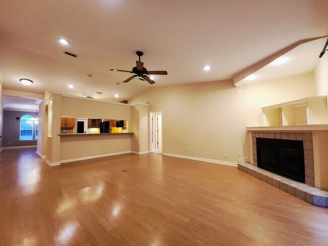 Photo - 8520 Hannary Cir
