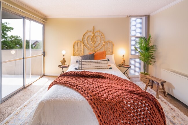 Photo - Irving Heights Apartments