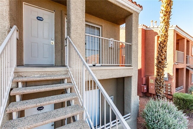 Building Photo - 4730 E Craig Rd Unit 2160