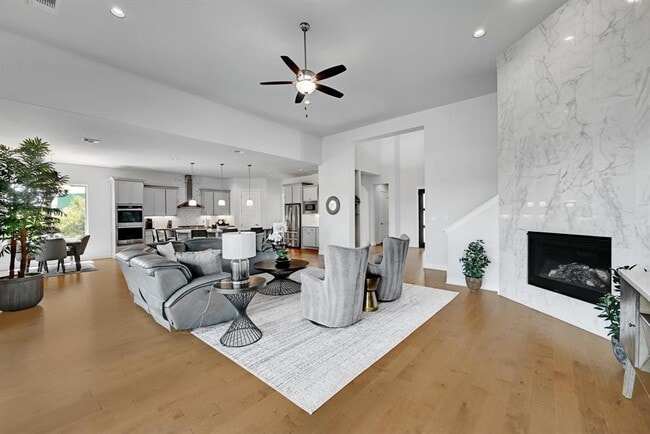 Photo - 4809 Serene Hills Dr