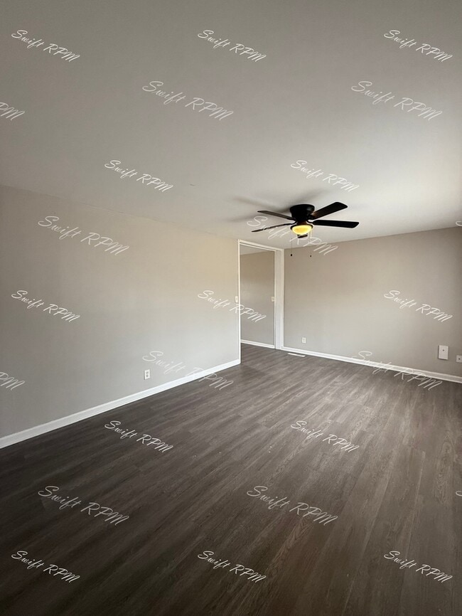 Photo - 709 NE 66th Terrace