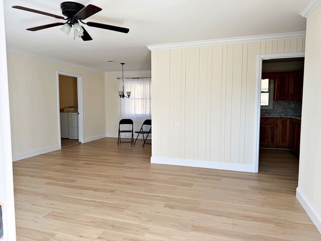 315 E Millers Cove Rd