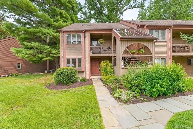 Photo - 101 Eagle Bay Dr