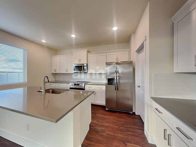 Photo - 1559 N Garnet Creek Ave