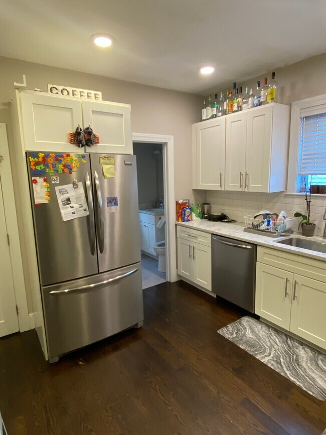 Photo - 69 Bromfield Rd Unit 1