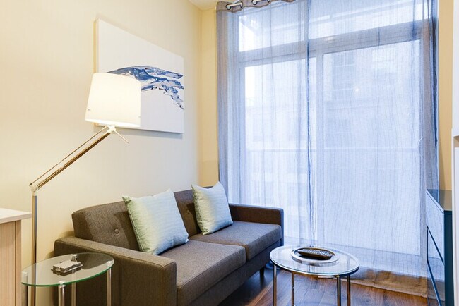 Photo - 219 Adelaide St W Unit ID1034881P