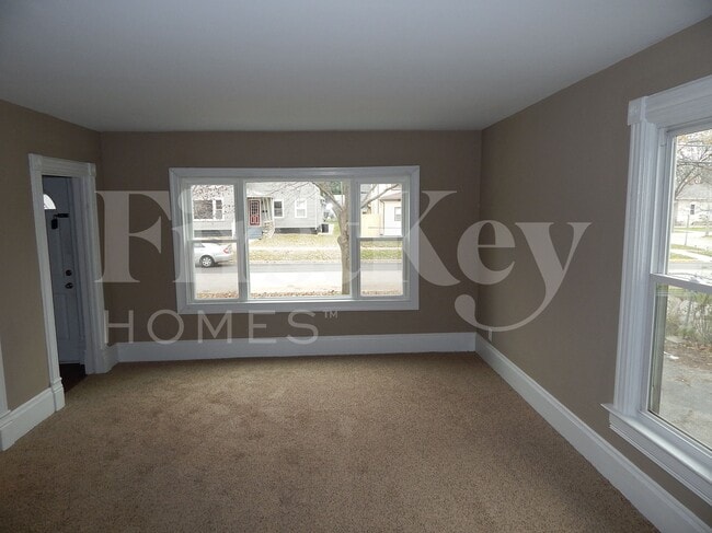 Photo - 306 N Union St