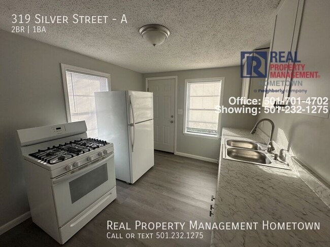 Photo - 319 Silver St Unit A