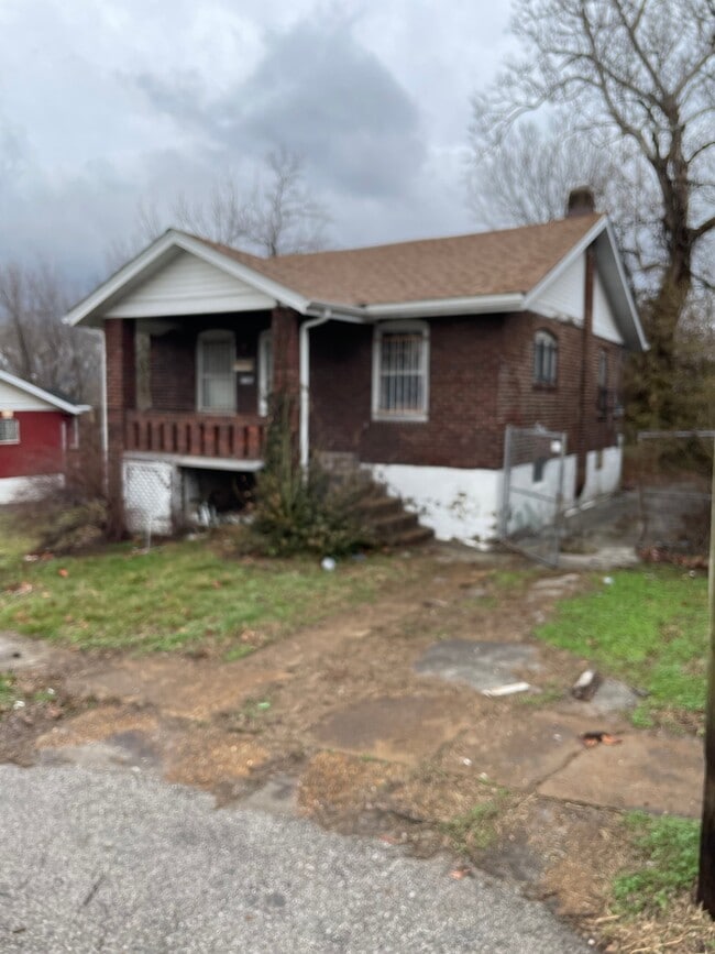 Building Photo - 2140 69th St