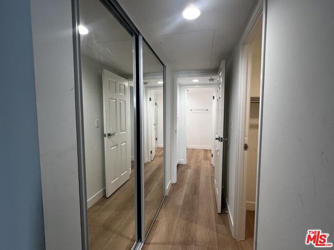 Photo - 10390 Wilshire Blvd Unit 910