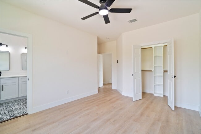 Photo - 3212 Retta St