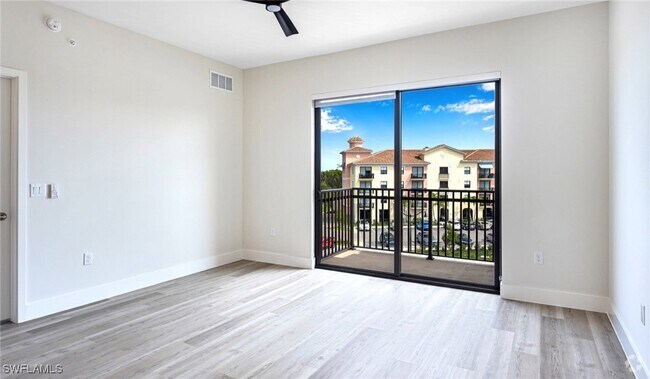 Building Photo - 22980 Vista Edera Cir Unit 4-315 Rental