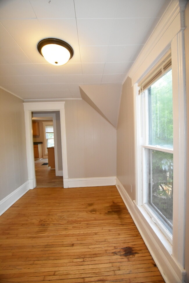 Photo - 338 Marion Ave