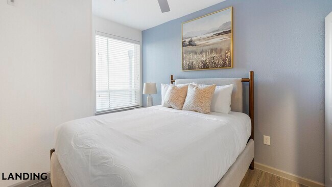 Photo - 1001 S Center St Unit 1312