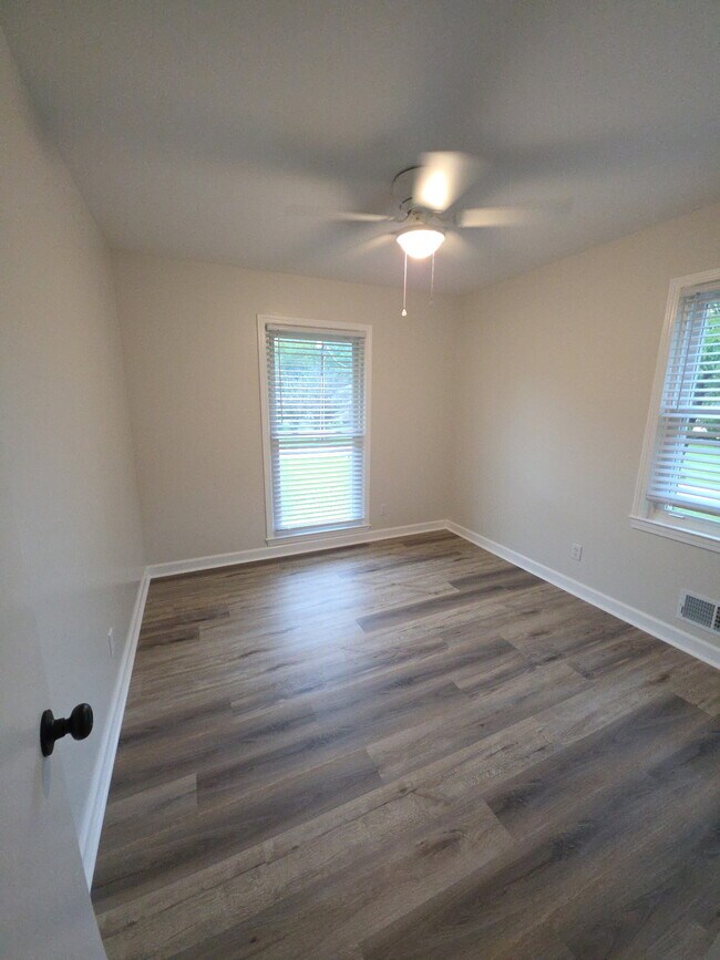 Photo - 2942 Larkspur Rd