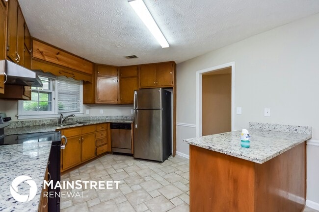 Photo - 105 Stone Creek Dr