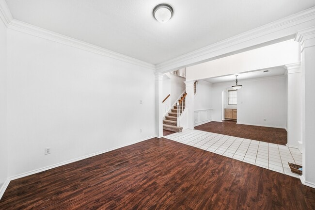 Photo - 4323 Ringrose Dr
