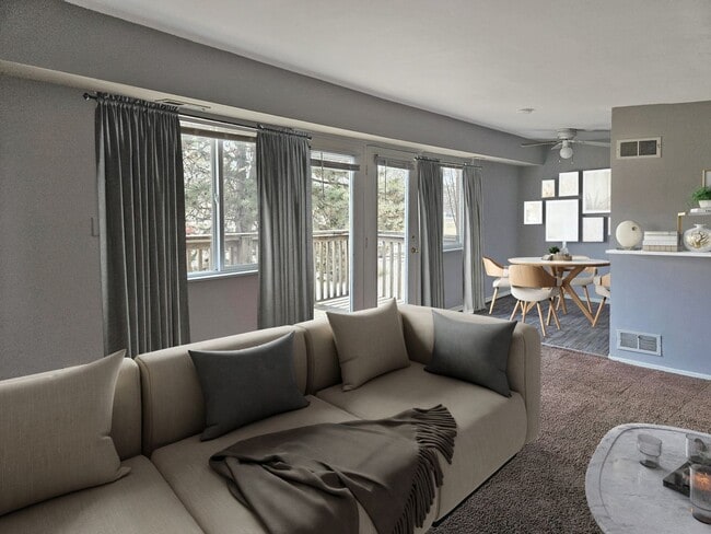 Photo - Lakeside Villas