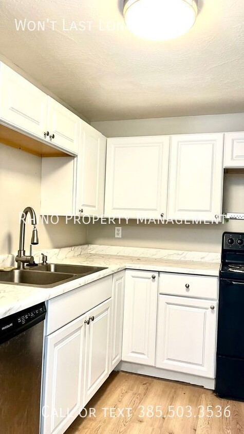 Photo - 4664 S Arlington Park Dr-1