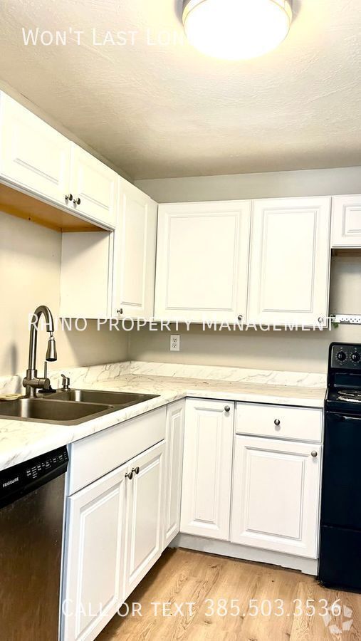 Building Photo - 4664 S Arlington Park Dr Unit 1 Rental