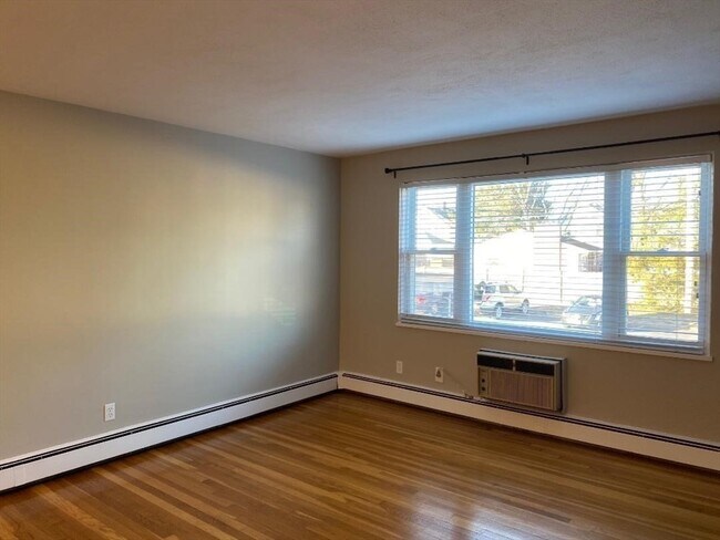 Photo - 32 Whitman Rd Unit 1-3