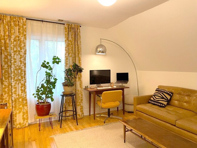 Photo - 2623 W Rice St Unidad 2