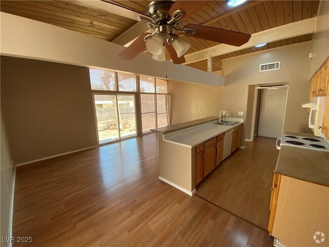 Building Photo - 4512 Exposition Ave Rental