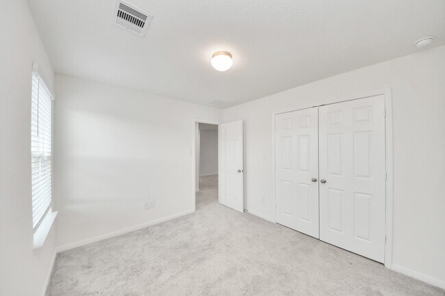 Photo - 17310 Rock Willow Ln