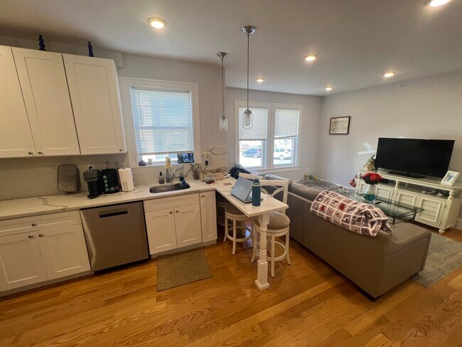 Photo - 75 Winchester St Unidad 1